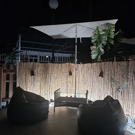 Prázdninový areál Eden Oasis *