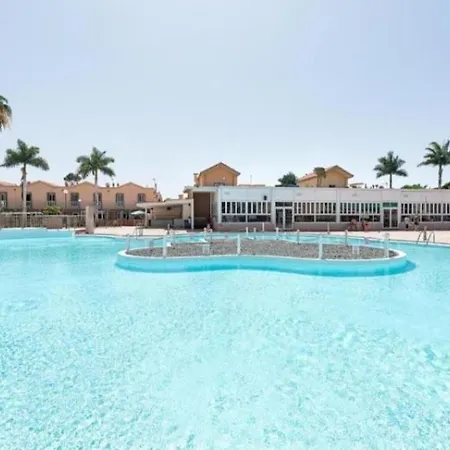 Village de vacances Eden Oasis *
