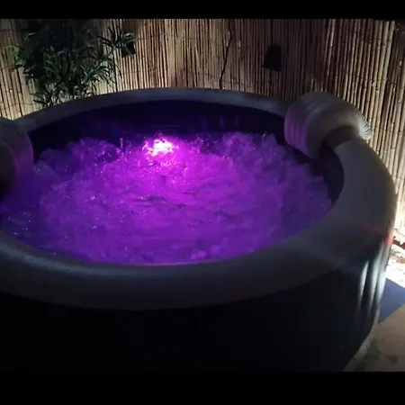 Eden Oasis База отдыха